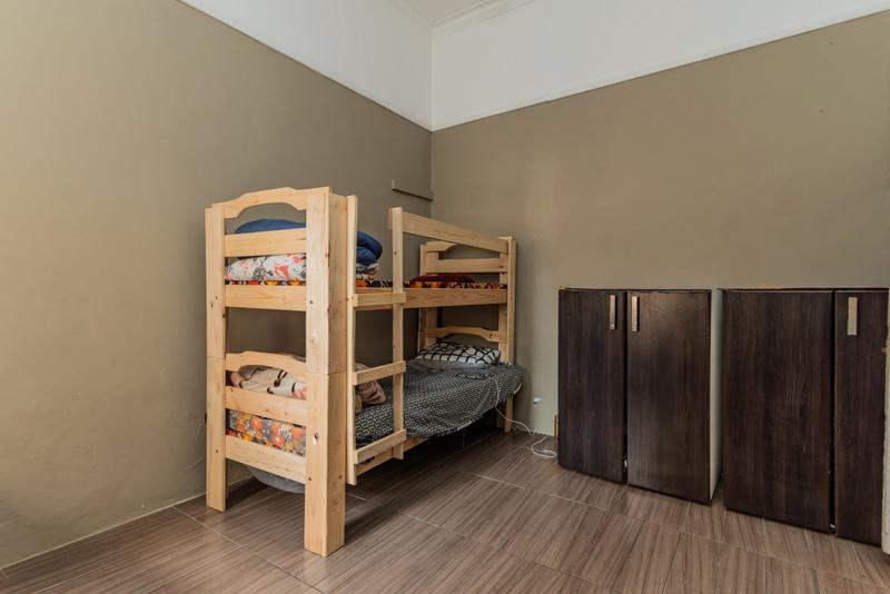 2 Bedroom Property for Sale in Woodstock Western Cape